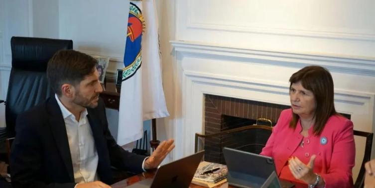 Patricia Bullrich llega a Rosario para anunciar el arribo de fuerzas federales 