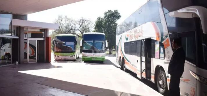 Se hizo efectivo el aumento de la tarifa de colectivos interurbanos en la provincia
