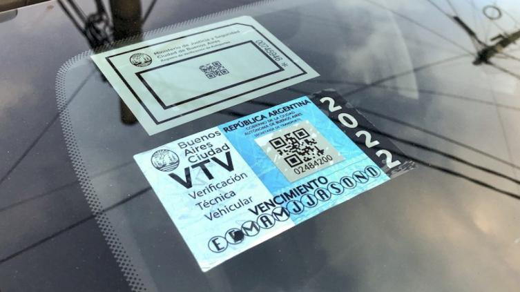 VTV y seguro del auto siguen vigentes: lo que hay que saber para evitar una multa