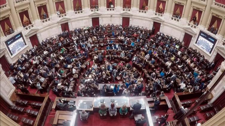 El Gobierno afina los proyectos que enviará a Extraordinarias