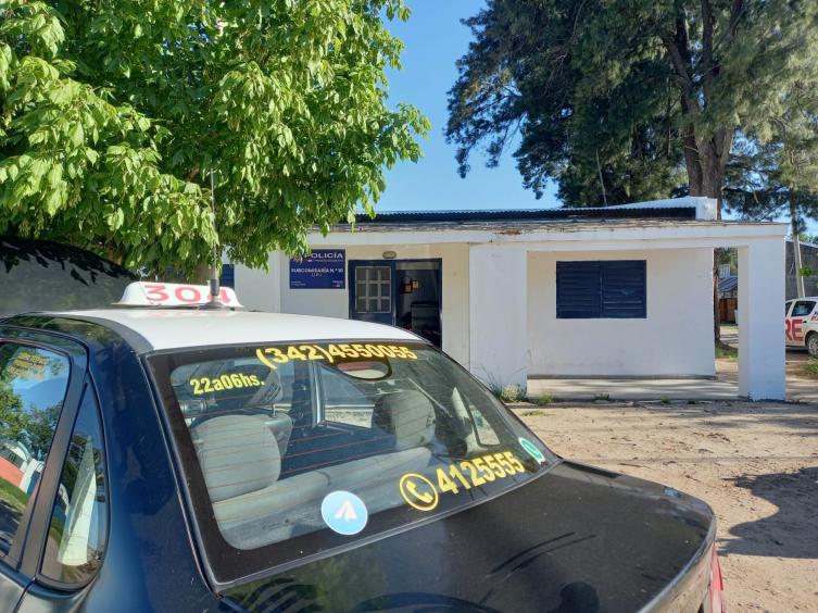 La policía de la ciudad frustró el robo un taxista en Barrio San Lorenzo