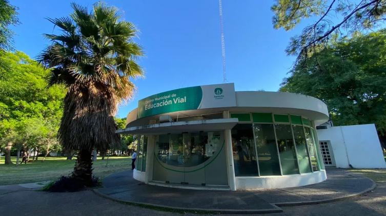 Licencia de conducir: los horarios de verano en la ciudad para hacer el trámite