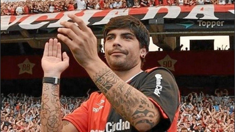 Newell ´s insiste por Ever Banega