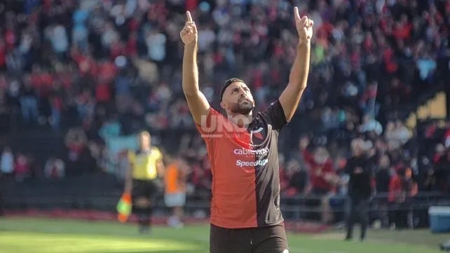 Colón, expectante: Universidad de Chile busca a Ramón Ábila