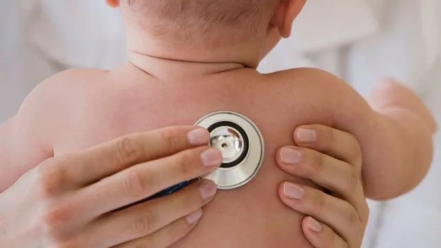 Desde el lunes las consultas pediátricas costarán $10.000: qué pasará con los afiliados a Iapos