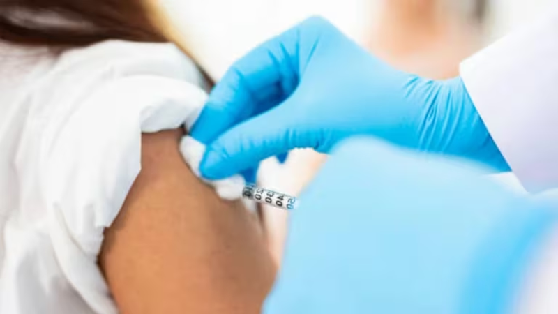 Buscan incluir la vacuna contra el dengue en el calendario obligatorio