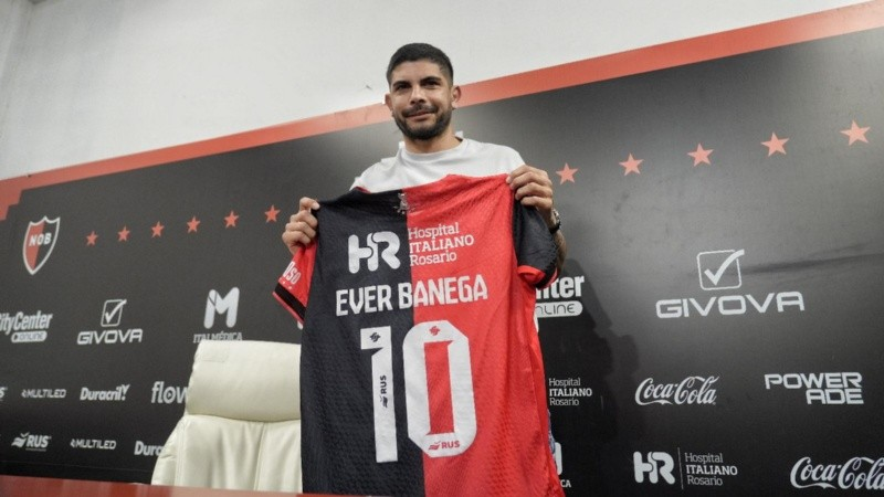 Éver Banega empieza su segundo ciclo en Newell ´s