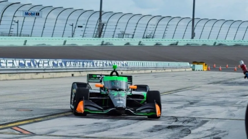 Indy Car: Canapino, el más rápido en el segundo entrenamientos