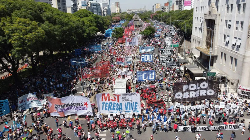 Contra la ley Bases: organizaciones marchan el martes al Congreso 