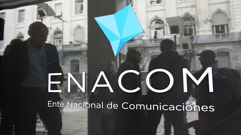 El Gobierno por decreto interviene el Enacom 