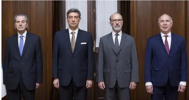 El Gobierno pidió el per saltum a la Corte por la cautelar que frenó la parte laboral del DNU