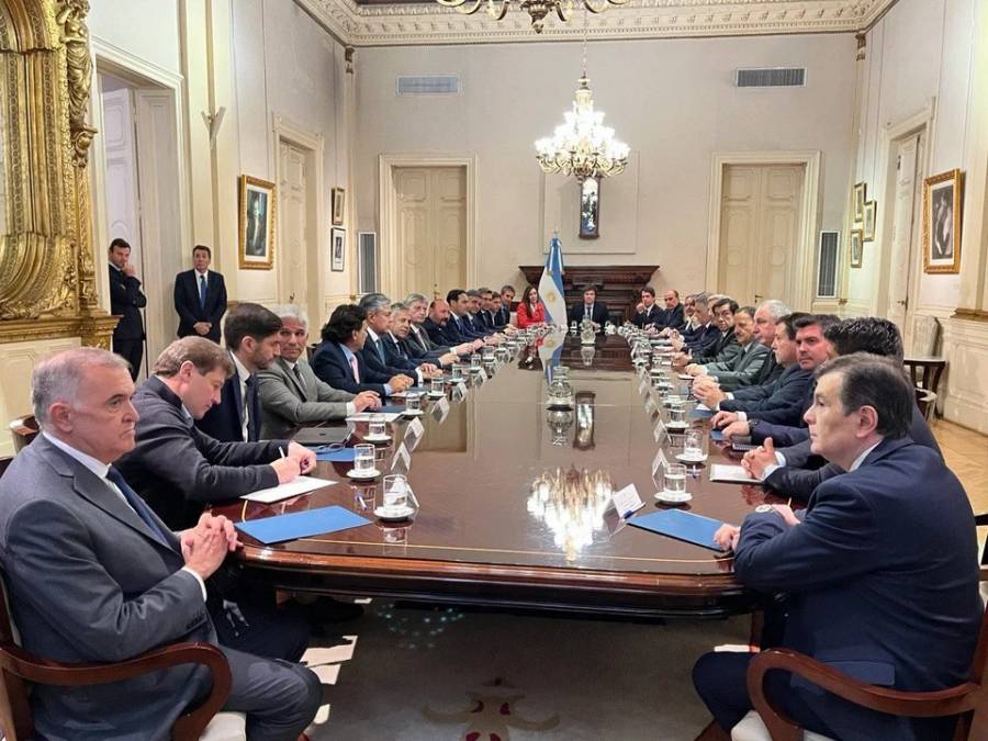 El Gobierno trabaja en un nuevo pacto fiscal con gobernadores