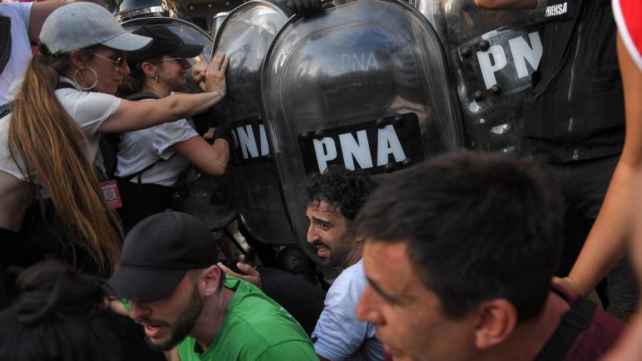 Organizaciones de izquierda y del radicalismo volverán a manifestarse frente al Congreso