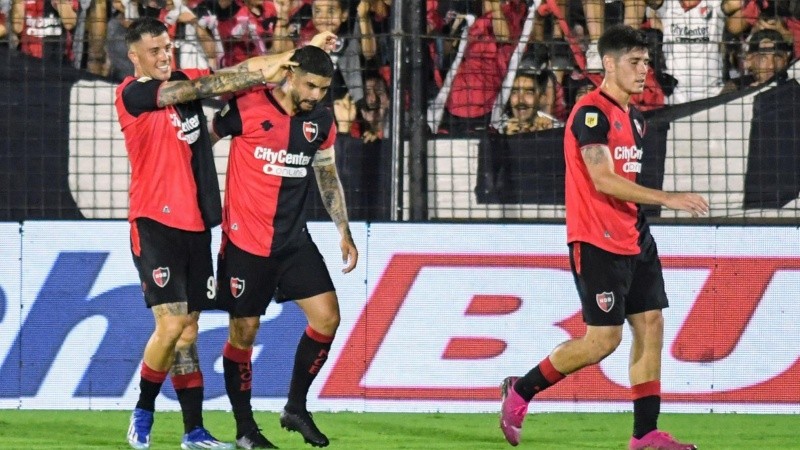 Con Banega encendido, Newell’s venció a Belgrano en el Coloso y es líder con puntaje ideal