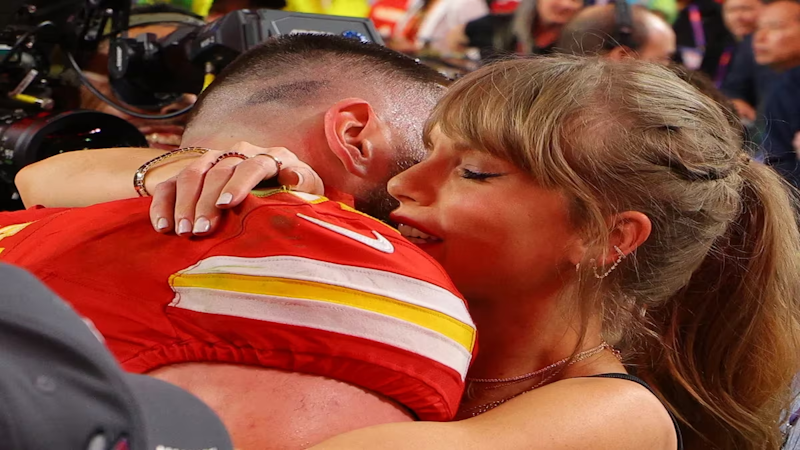 Super Bowl: La romántica celebración de Taylor Swift junto a Travis Kelce