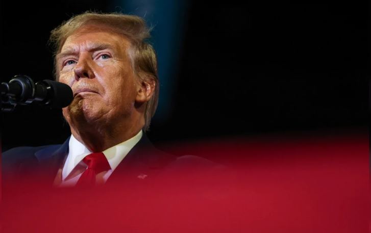 Trump irá a juicio el 25 de marzo por caso de pago a cambio de silencio