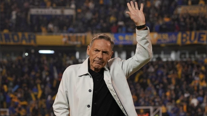 Russo ya planea su equipo ideal para el clásico