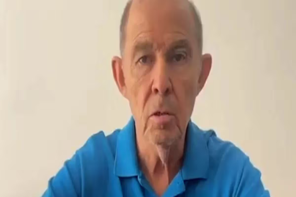 Ricardo Bochini denunció que le hackearon el celular