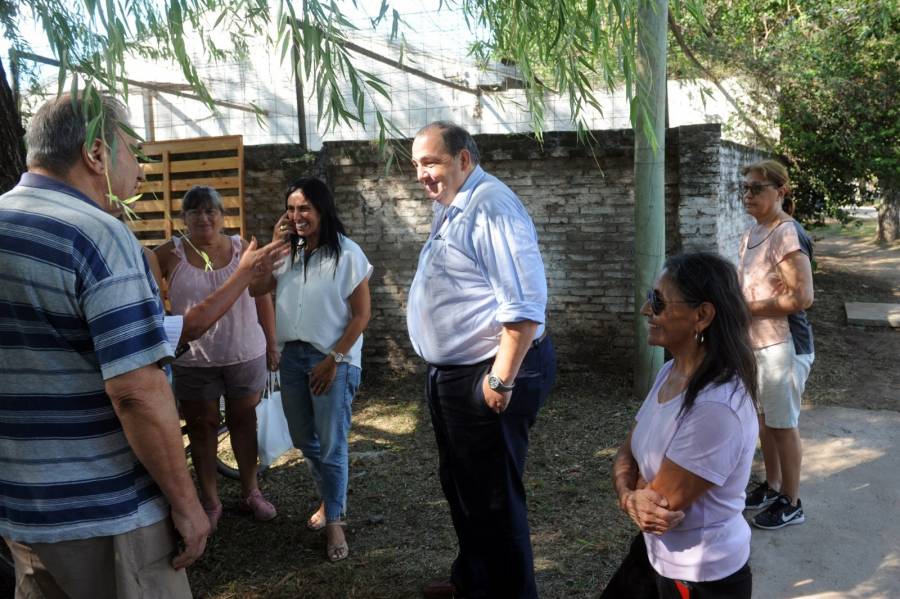 El programa municipal de mejoramiento de barrios avanza en Los Ángeles
