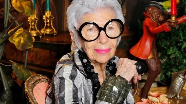 Murió Iris Apfel, ícono de la moda