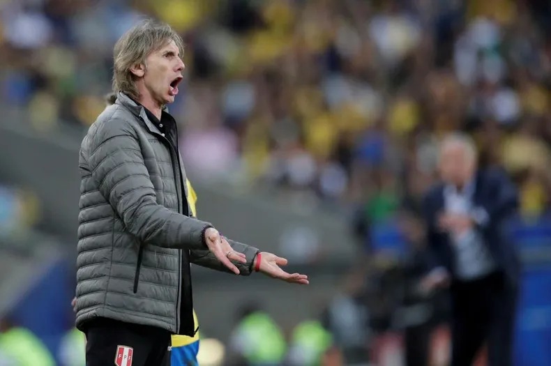 Ricardo Gareca no convocó a un jugador de Chile porque no habla español