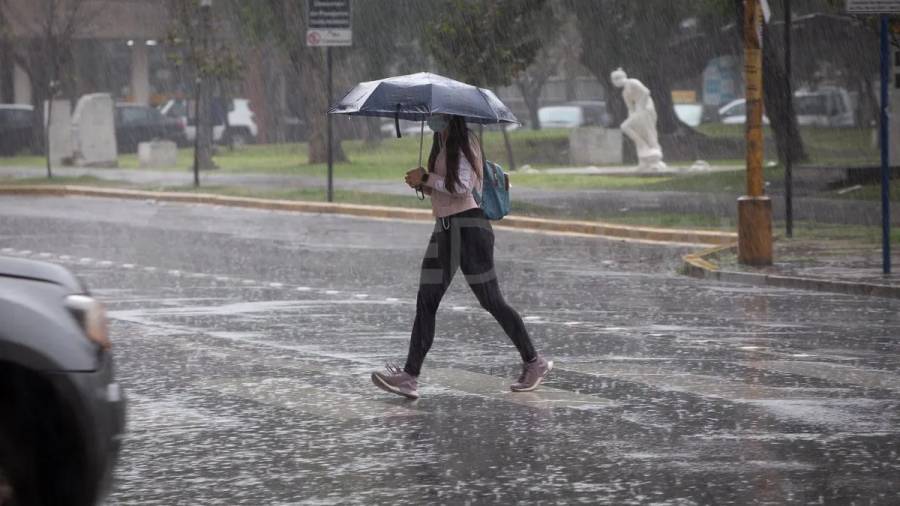 Alerta por probables tormentas y abundantes lluvias en Santa Fe y alrededores