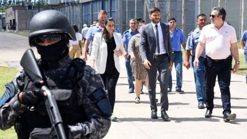 Terror en Rosario: anunciaron los operativos de saturación policial, refuerzo de federales y apoyo de Fuerzas Armadas