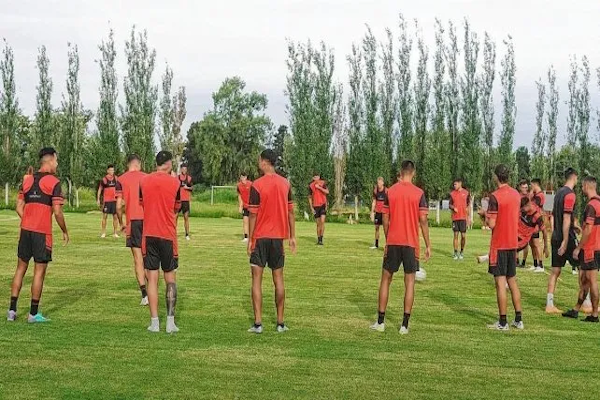 Colón entrena pensando en los lesionados