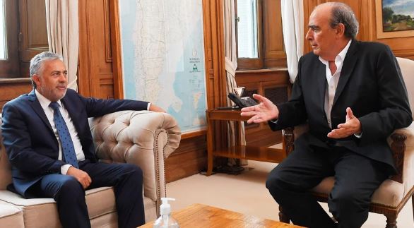 El Gobierno confirmó el apoyo de Cornejo y trabaja en los detalles de la nueva Ley Ómnibus