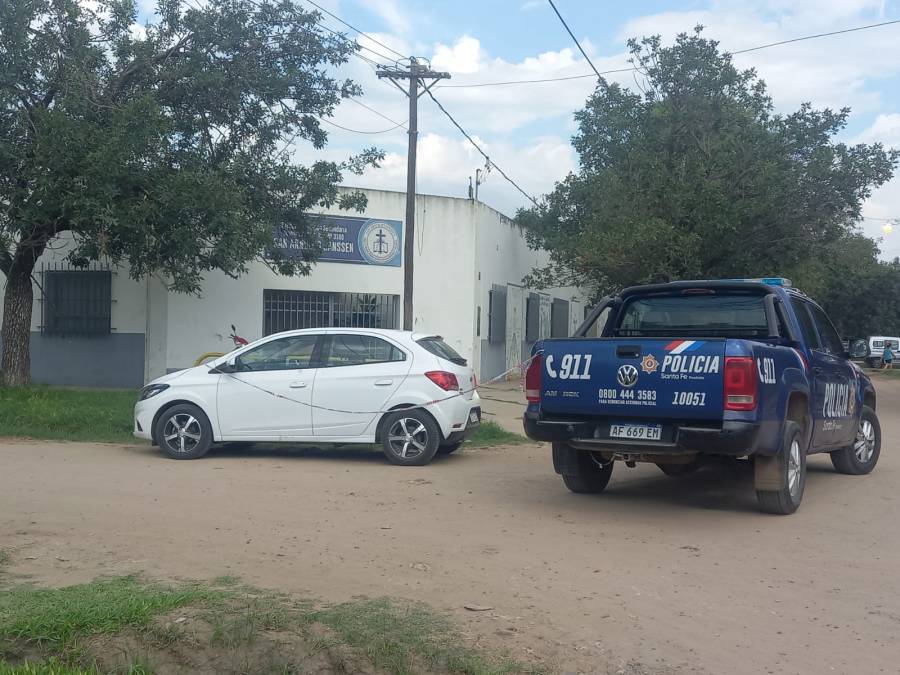 Violento ataque en Pompeya: un hombre fue apuñalado mientras llevaba a su hija a la escuela