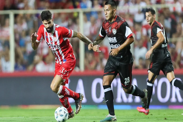 Unión no pudo liquidarlo y se lo empataron en el tiro del final