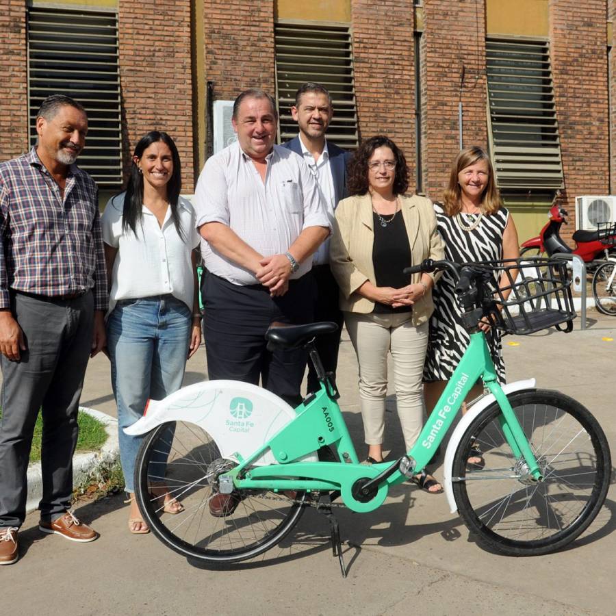 La Municipalidad puso en funcionamiento el bicipunto número 33 de “Las Bicis”
