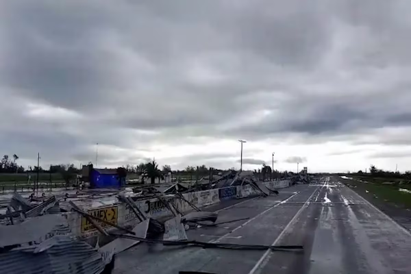 Un tornado destruyó los boxes del Autódromo de Nueve de Julio