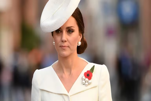 Kate Middleton anunció que tiene cáncer: mensajes de los famosos