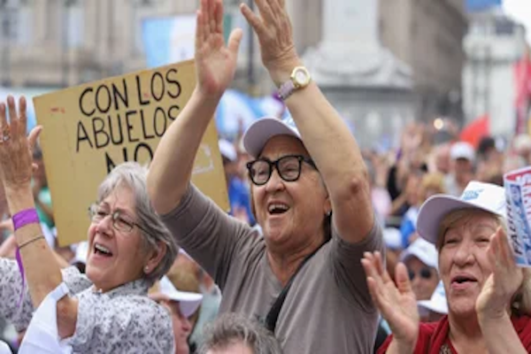 Se supo de cuánto serán los sueldos de los jubilados