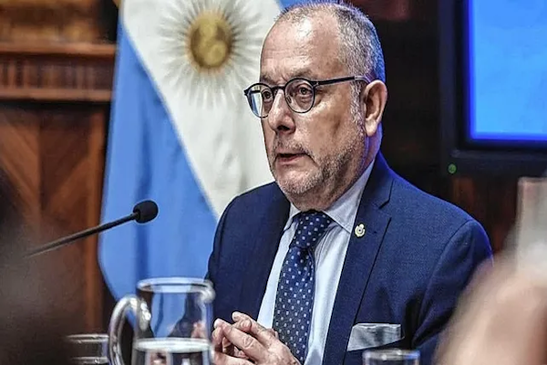 El santafesino Jorge Faurie provocó enojo en Chile 