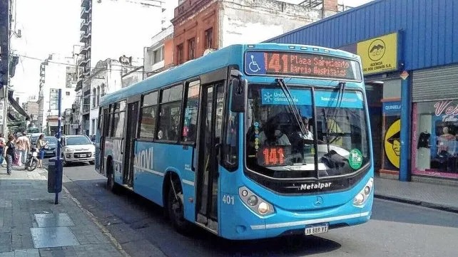 Tras recibir una nueva amenaza, choferes suspendieron el servicio de colectivos 