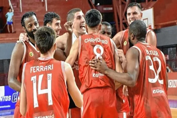  Unión logró un gran triunfo ante San Martín (C)