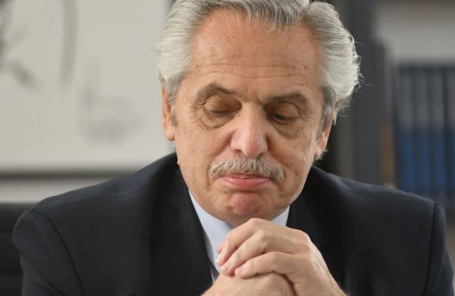 Una auditoría del Gobierno habría detectado múltiples irregularidades durante la gestión de Alberto Fernández