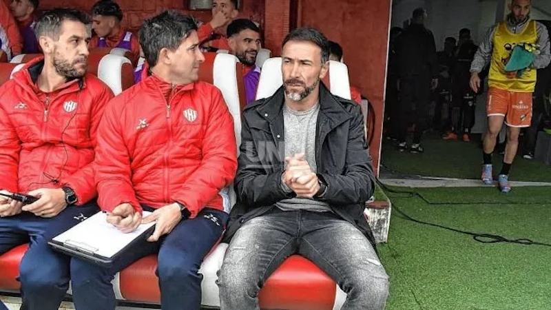 Unión: los que estarán con Cristian González en el banco de suplentes 