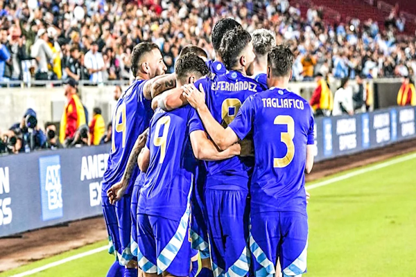 Argentina venció 3 a 1 a Costa Rica y cerró su gira por los Estados Unidos