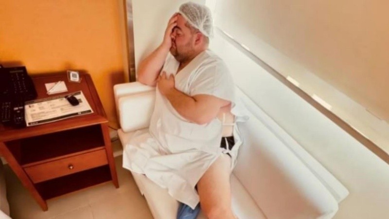 El sentido posteo de Darío Barassi desde el hospital tras operarse: “Se ha dañado la máquina”
