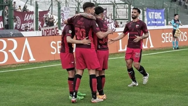 Asoma Junín en el horizonte de Colón por Copa Argentina