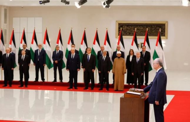 Asumió el nuevo gobierno palestino en Cisjordania