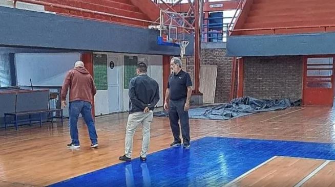 La Conmebol visitó el estadio cubierto de Unión