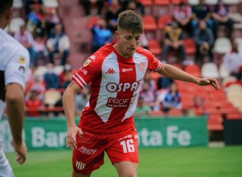 Unión oficializó la extensión del vínculo con Federico Vera