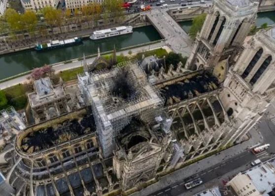 Notre Dame reabrirá sus puertas a cinco años del voraz incendio que casi la destruye