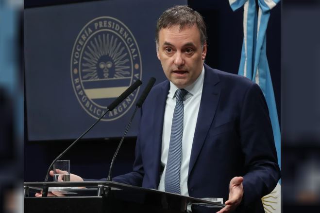 El Gobierno denunció irregularidades en programas dentro del Ministerio de Salud e investiga una serie de compras