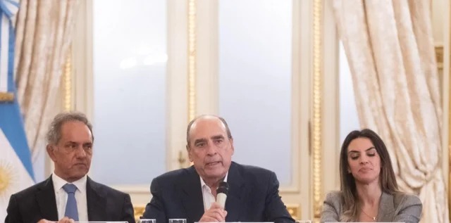 El Gobierno nacional acordó descuentos en pasajes y hoteles para el turismo en temporada baja