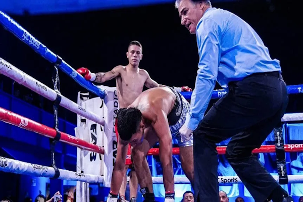 Crenz noqueó a Camacho en su victoria